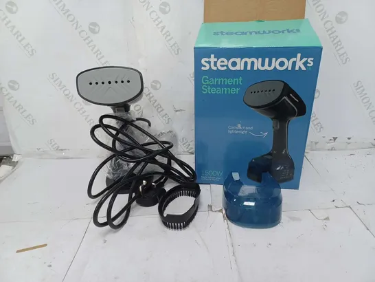 BOXED STEAMWORKS GARMENT STEAMER 1500W