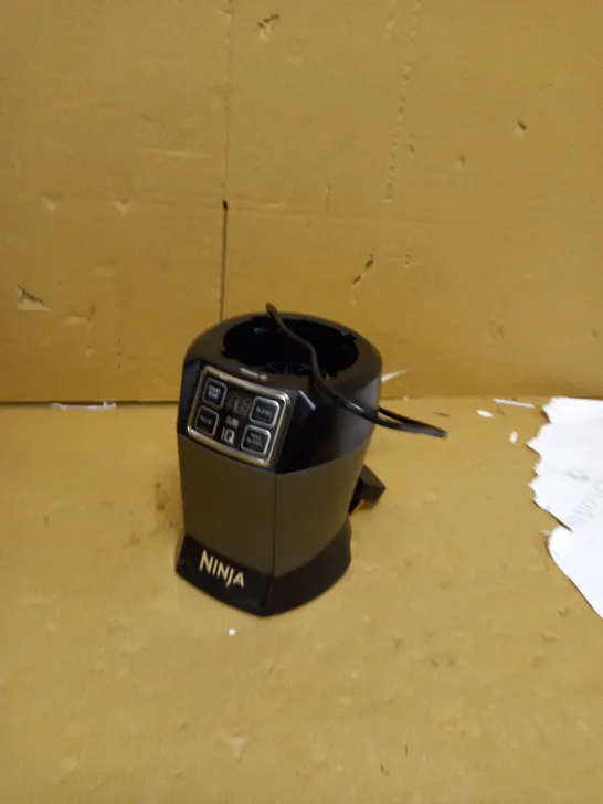 NINJA NUTRI AUTO-IQ BLENDER