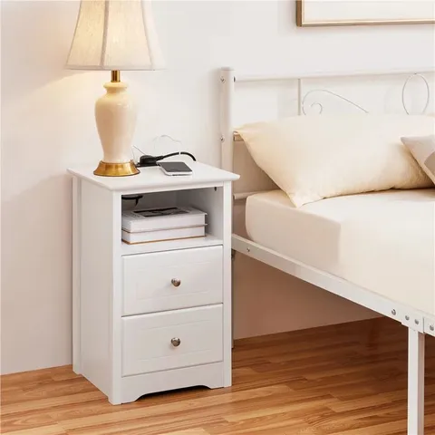BOXED VASILISA WOODEN BEDSIDE TABLE IN WHITE - 1 BOX