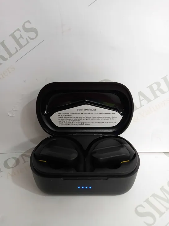 TRUE WIRELESS BLUETOOTH EARBUDS WITH CHARGING CASE