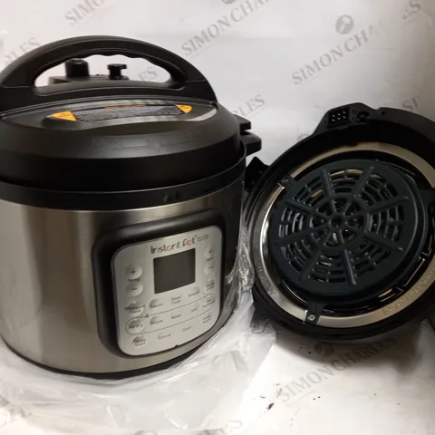 INSTANT POT DUO CRISP & AIR FRYER