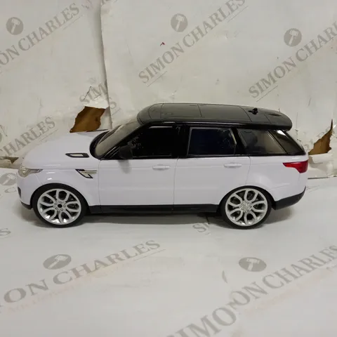 RANGE ROVER SPORT WHITE REMOTE CONTROL CAR