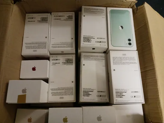 APPROXIMATELY 40 ASSORTED APPLE IPHONE BOXES FOR VARIOUS MODELS