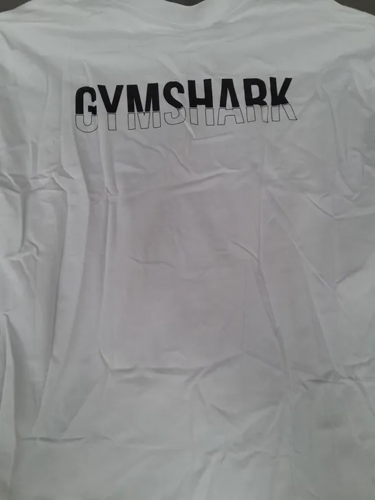 GYM SHARK FRACTION OVERSIZED T-SHIRT IN WHITE SIZE MEDIUM