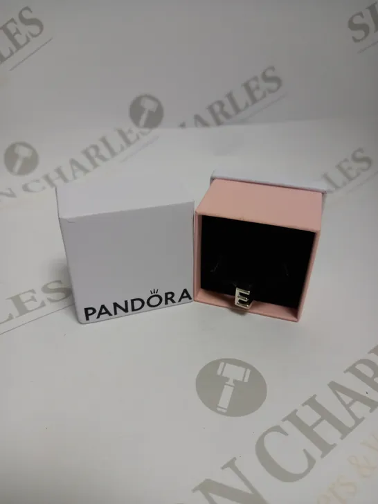 PANDORA LETTER E CHARM 