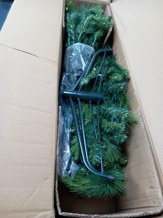 BOXED 6FT CANNOCK GREAT VALUE TREE RRP £49.99