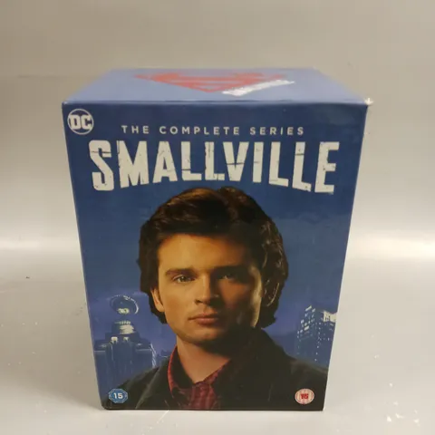 SMALLVILLE COMPLETE SERIES BOX SET 