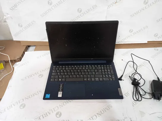 LENOVO IDEAPAD3 15" BLUE