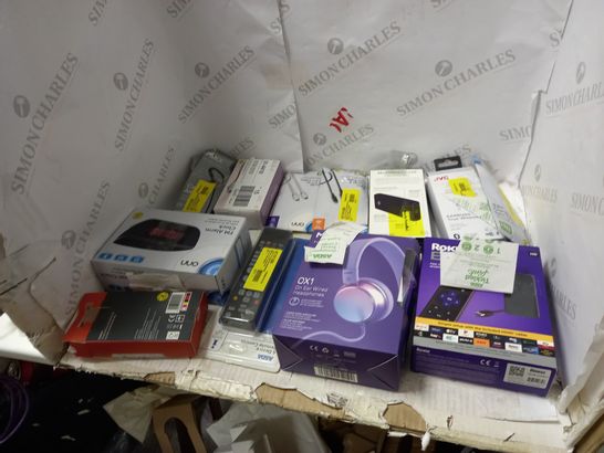 LOT OF APPROXIMATELY 12 ASSORTED ITEMS INCLUDING HEADPHONES , ALARM CLOCKS AND PHONES CHARGERS 