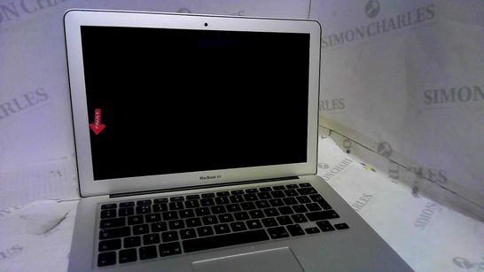 SILVER MACBOOK AIRCORE I5 256GB