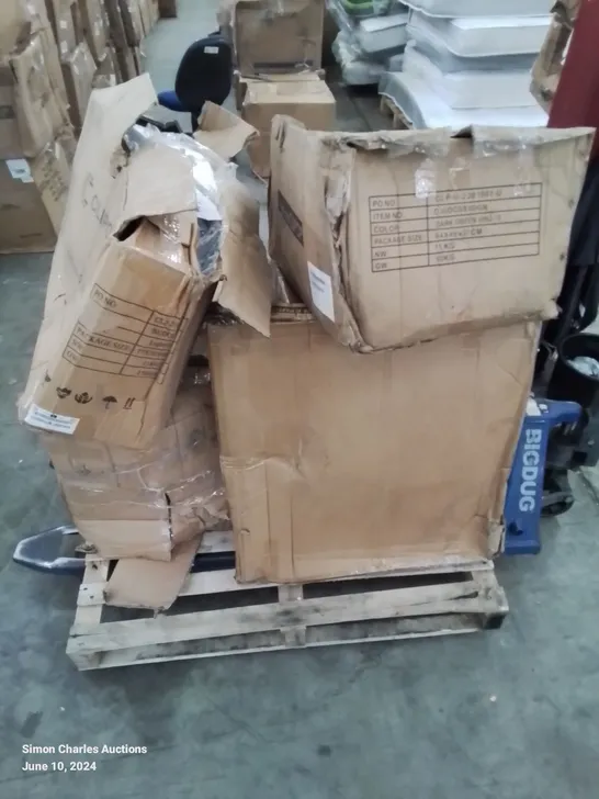 A PALLET OF VARIOUS FURNITURE PARTS AND CUSHIONS (MOSTLY CHAIRS)