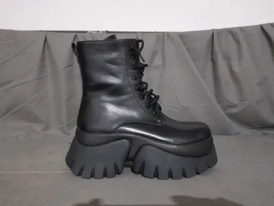 PAIR OF KOI LACE UP BOOTS IN BLACK SIZE 6 