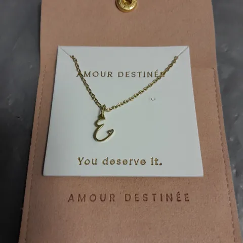 AMOUR DESTINEE NECKLACE WITH E PENDANT