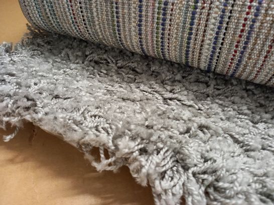 GREY SHAGGY RUG - SIZE UNSPECIFIED