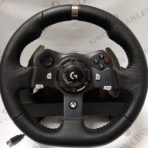 LOGITECH G920 DRIVING FORCE RACING WHEEL