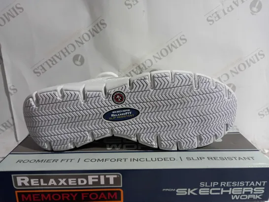 SKECHERS WORK SLIP RESISTANT WHITE SIZE 7