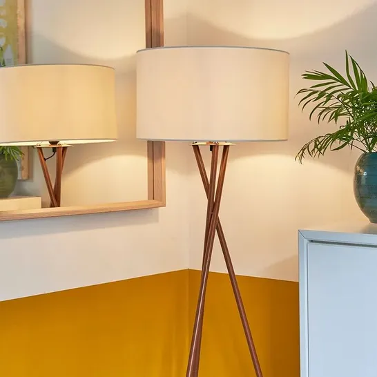 BOXED AHTI 130CM TRIPOD FLOOR LAMP 