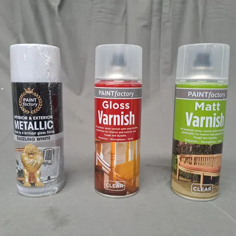 LOT OF 3 ASSORTED HOUSEHOLD ITEMS TO INCLUDE METALLIC SPRAY PAINT (400ML), GLOSS VARNISH (400ML), & MATT VARNISH (400ML)- COLLECTION ONLY