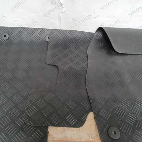 SET OF APPROX 4 RUBBER CAR MATS IN BLACK