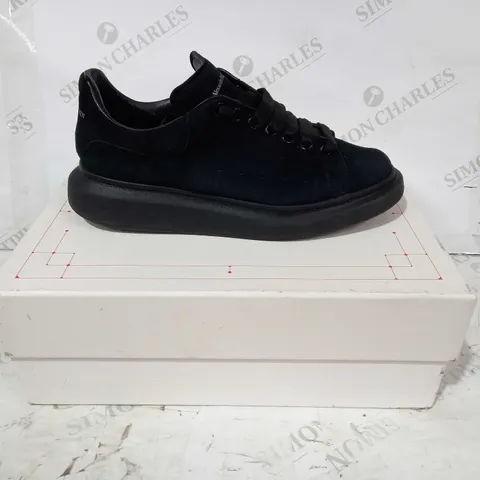 BOXED PAIR OF ALEXANDER MCQUEEN OVERSIZED SUEDE SNEAKERS IN BLACK UK SIZE 9.5