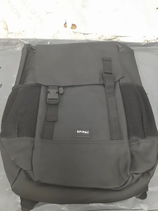 SPIRAL SCOUT BACKPACK IN BLACK