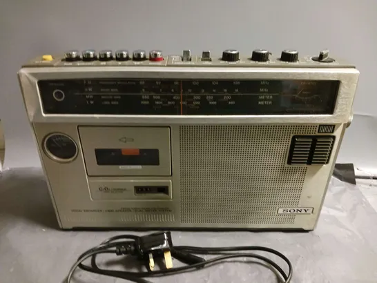 UNBOXED SONY CASSETTE-CORDER 4 BANDS CF-470L