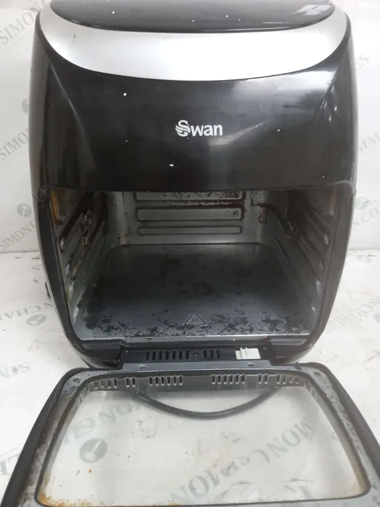 BOXED SWAN DIGITAL AIR FRYER OVEN  RRP £178