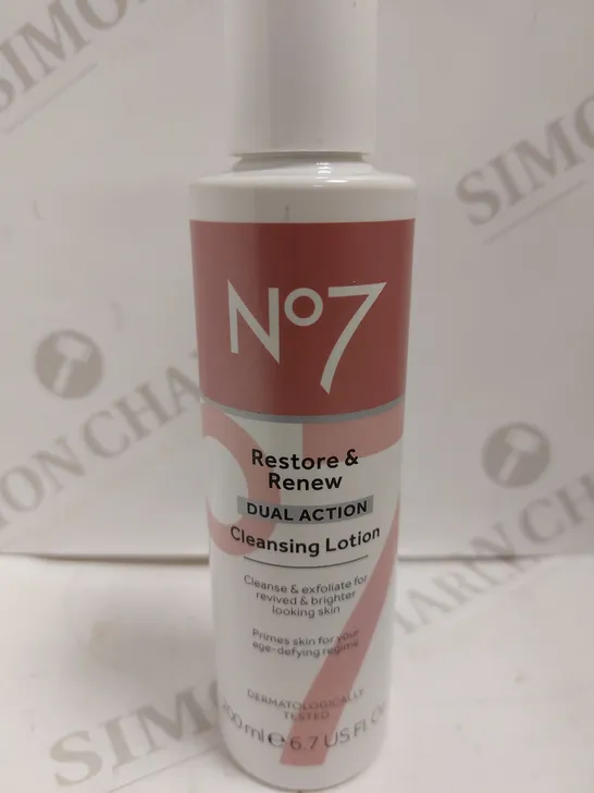 NO.7 RESTORE & RENEW CLEANSING LOTION