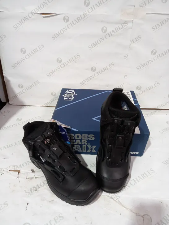 BOXED BRAND NEW PAIR OF HAIX BLACK SAFETY BOOTS - SIZE 8