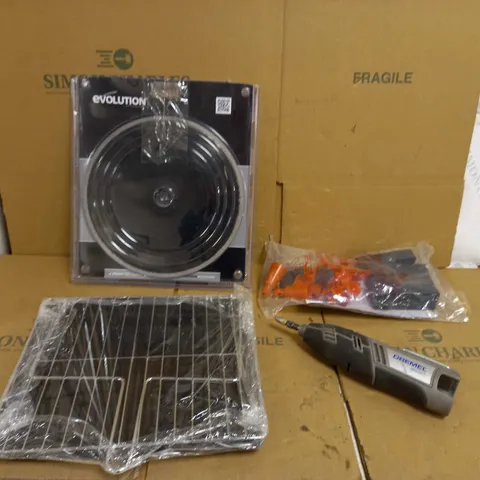 BOX OF APPROX 10 ITEMS TO INCLUDE EVOLUTION 255MM DIAMOND BLADE, SPARE PARTS FOR BLACK&DECKER WORKBENCH, DREMEL (BODY ONLY)