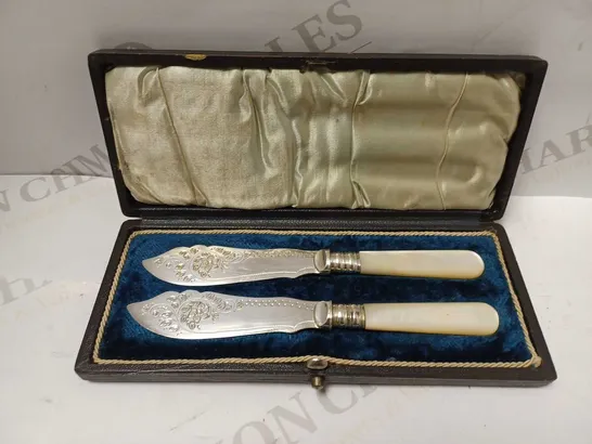 DECORATIVE SET OF 2 STAINLESS STEEL KNIVES