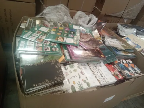 PALLET CONTAINING ASSORTED 2023 CALENDARS & PLANNERS