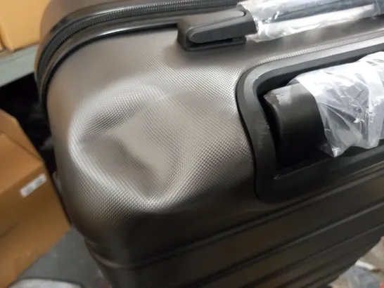 GREY HARD SHELLED LUGGAGE CASE