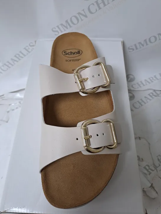 BOXED SCHOLL SANDLES IN CREAM SIZE 7  