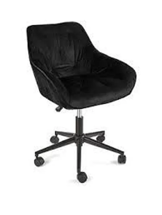 BOXED HARLEY OFFICE CHAIR - BLACK RRP £119