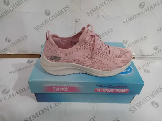 BOXED PAIR OF SKECHERS STRETCH FIT ULTRA FLEX 3.0 SHOES ROSE UK SIZE 6