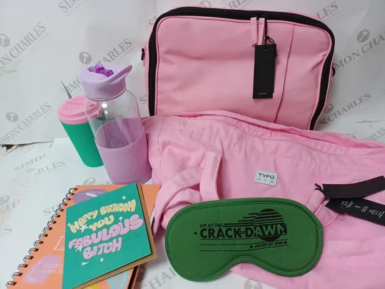 APPROXIMATELY 9 COTTON ON ITEMS INCLUDING PINK EXTRA LARGE TOTE BAG, LAPTOP CASE PINK, LARGE PURPLE WATER BOTTLE