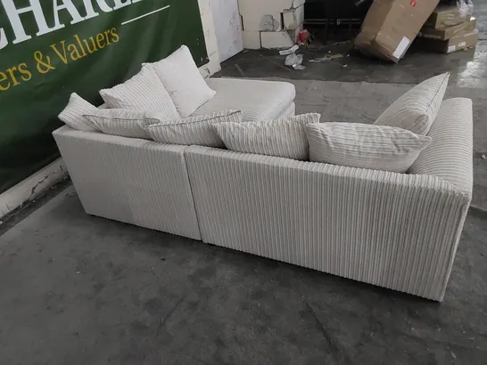 DESIGNER 2-PIECE CORNER SOFA 