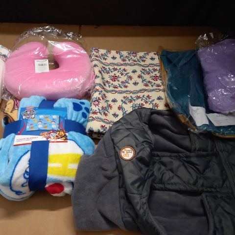 LOT OF ASSORTED HOME FABRIC ITEMS TO INCLUDE PAW PATROL FLEECE BLANKET AND CATH KIDSTON IRON BOARD COVER