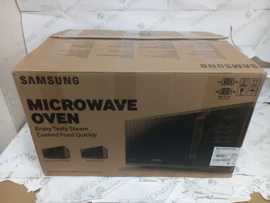 BOXED SAMSUNG MICROWAVE IN BLACK