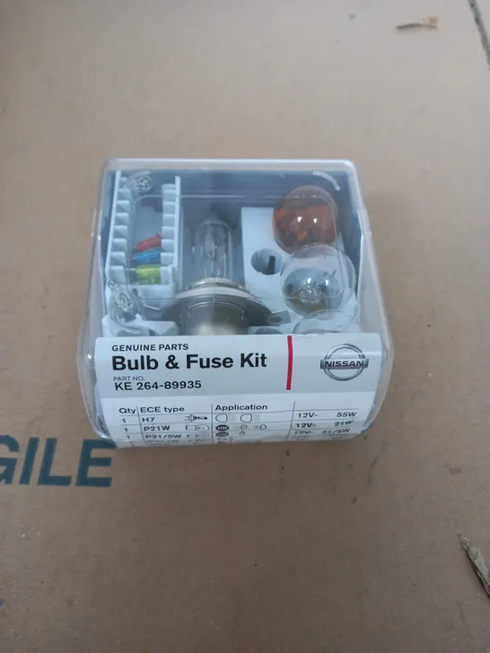 NISSAN BULB AND FUSE KIT 