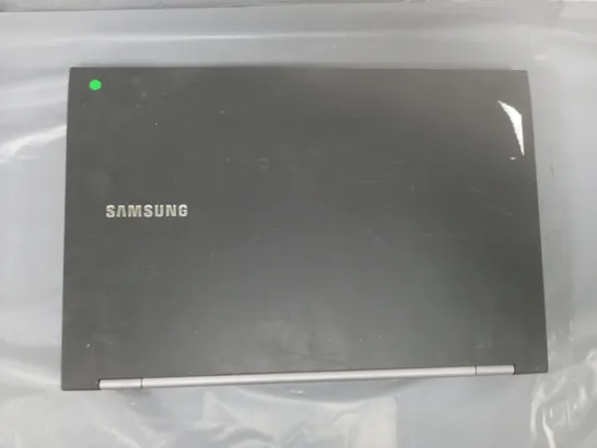 SAMSUNG 400B4A/400B5A/200B4A/200B5A 15 INCH	CELERON P4600 2.00GHZ