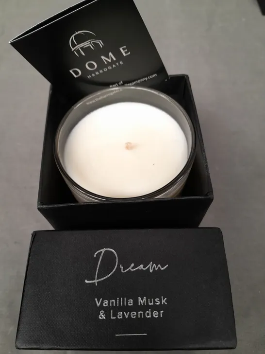 BOXED DOME HARROGATE VANILLA MUSK AND LAVENDER SCENTED CANDLE