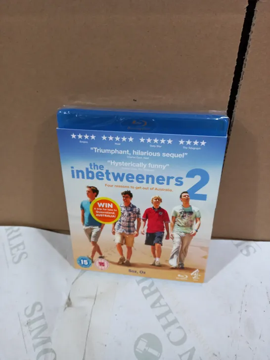 LOT OF APPROXIMATELY 23 THE INBETWEENERS 2 DVDS
