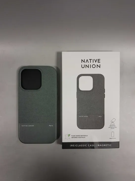BOXED NATIVE UNION (RE)CLASSIC PROTECTIVE CASE FOR IPHONE 15 PRO