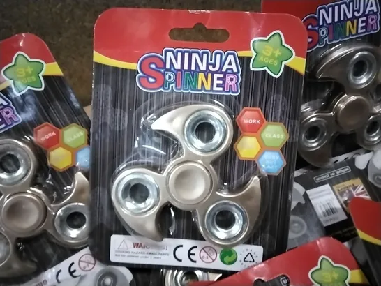 BOX CONTAINING APPROXIMATELY 48 BOXED AND SEALED NINJA FIDGET SPINNERS -GOLD-