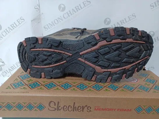 BOXED PAIR OF SKECHERS HIKING BOOTS IN CHOCOLATE - SIZE 8