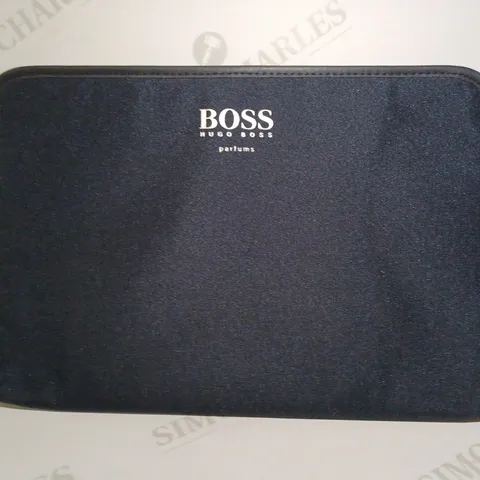 LOT OF APPROX 20 HUGO BOSS LAPTOP CASE SLEEVES - NAVY 