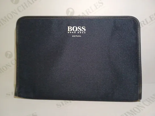 LOT OF APPROX 20 HUGO BOSS LAPTOP CASE SLEEVES - NAVY 