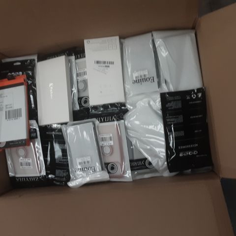 LARGE QUANTITY OF ASSORTED PHONE CASES